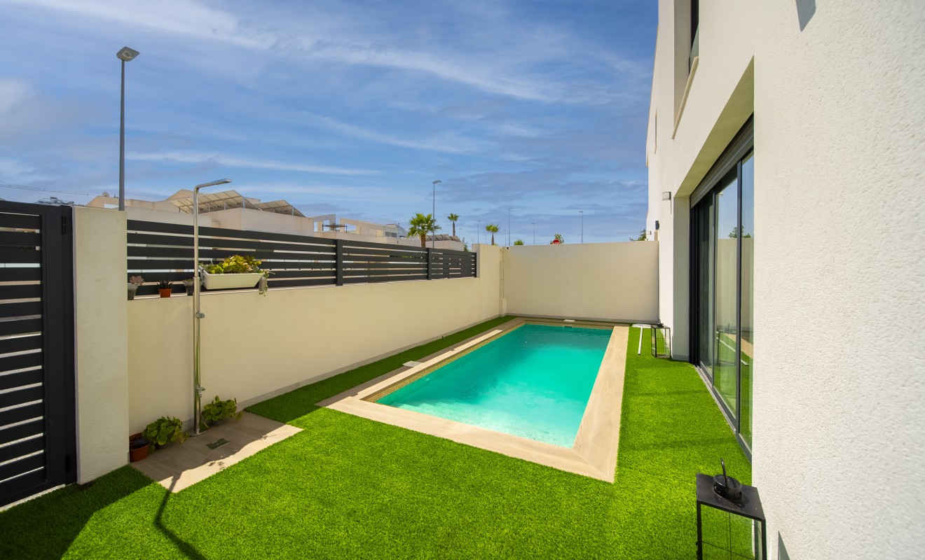 Sale - Villa - Benijofar