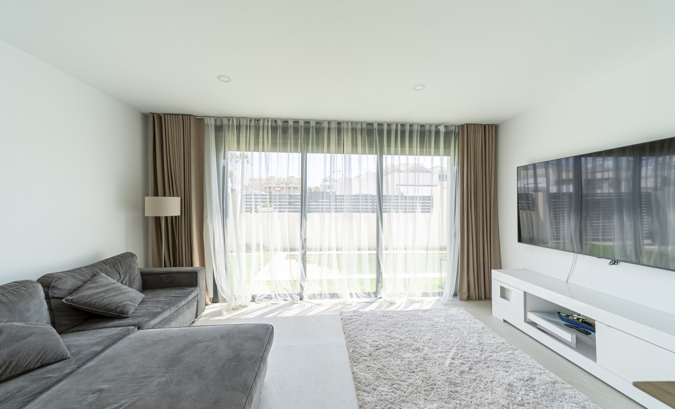 Sale - Villa - Benijofar