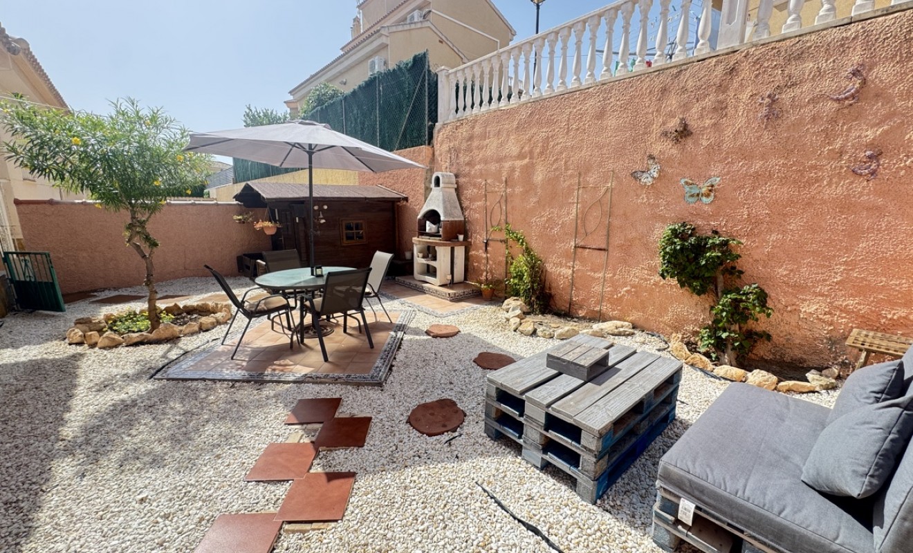 Sale - Villa - Villamartín