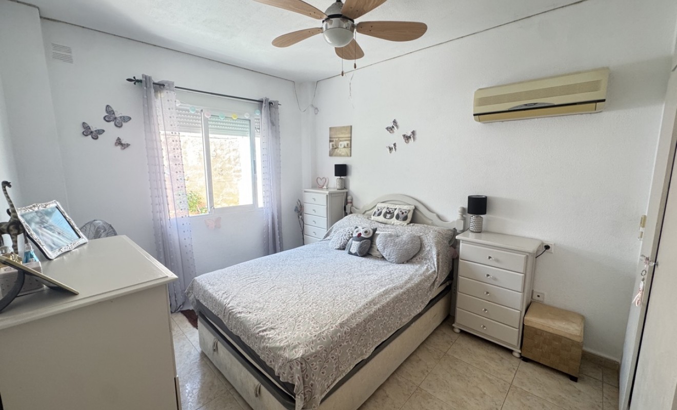 Sale - Villa - Villamartín