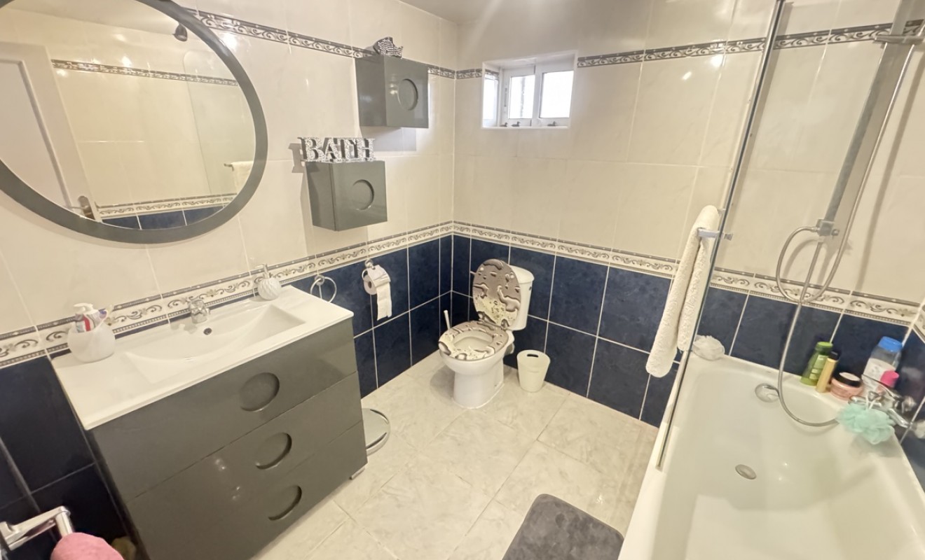 Sale - Villa - Villamartín