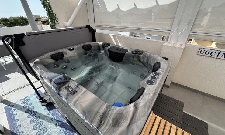 Sale - Penthouse - Villamartín