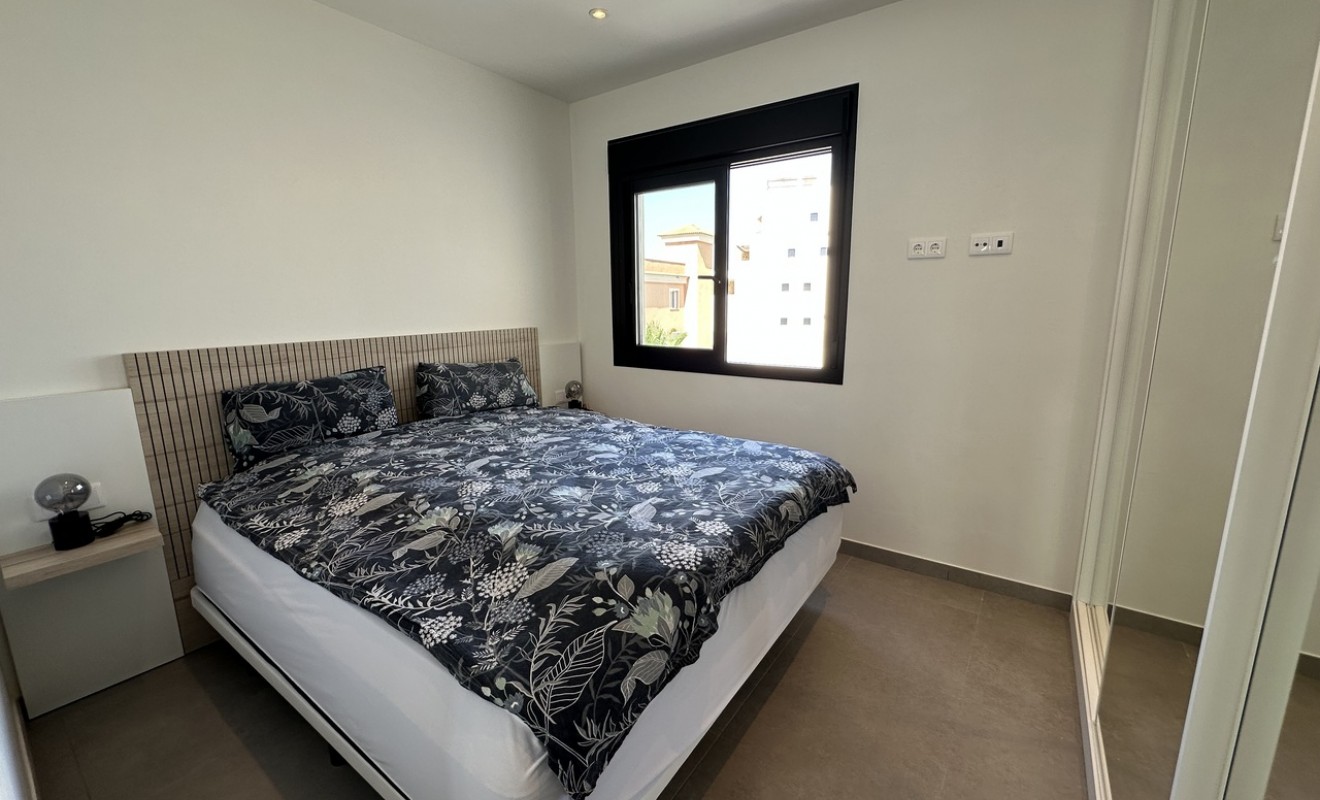 Sale - Penthouse - Villamartín