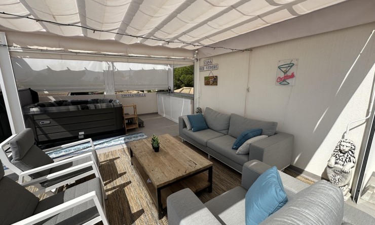 Sale - Penthouse - Villamartín