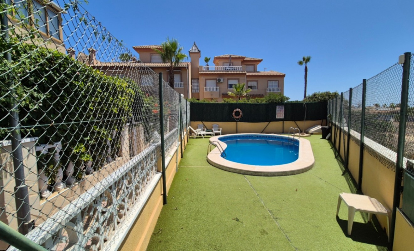 Wederverkoop - town_house - Torrevieja - Costa Blanca Sur
