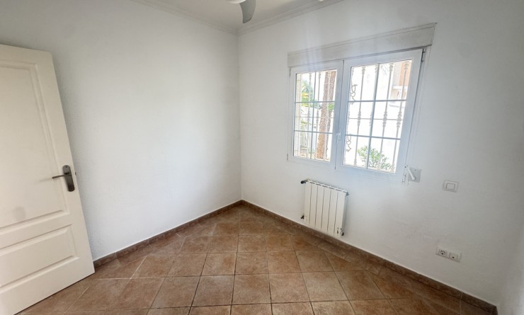 Sale - Villa - San Miguel de Salinas