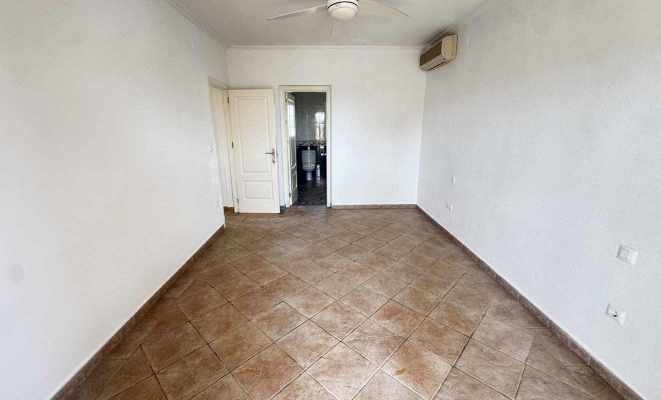 Sale - Villa - San Miguel de Salinas