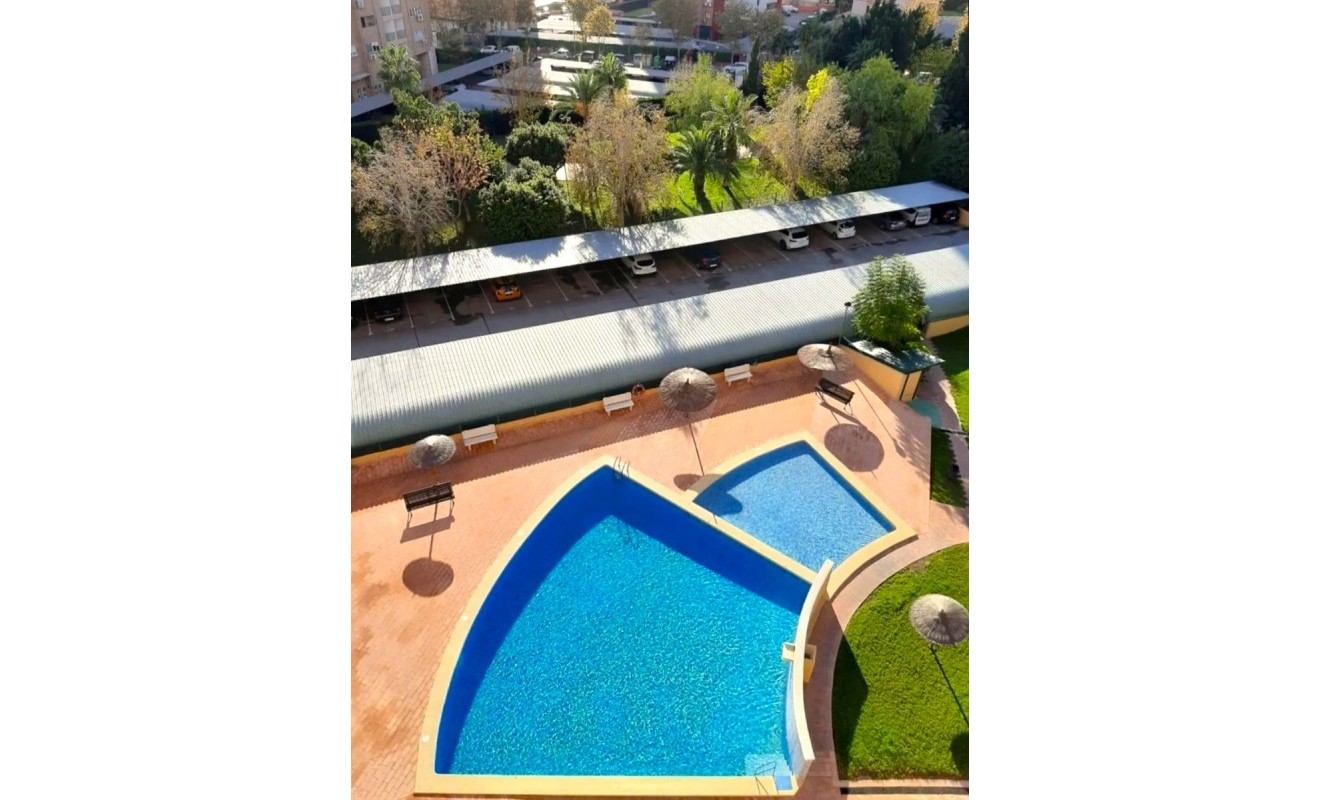 Wederverkoop - Apartment / flat - Benidorm - Levante