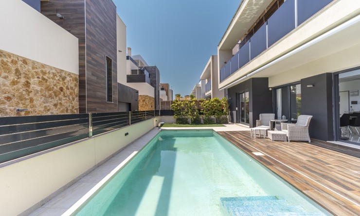 Sale - Villa - Orihuela Costa - Lomas de Cabo Roig