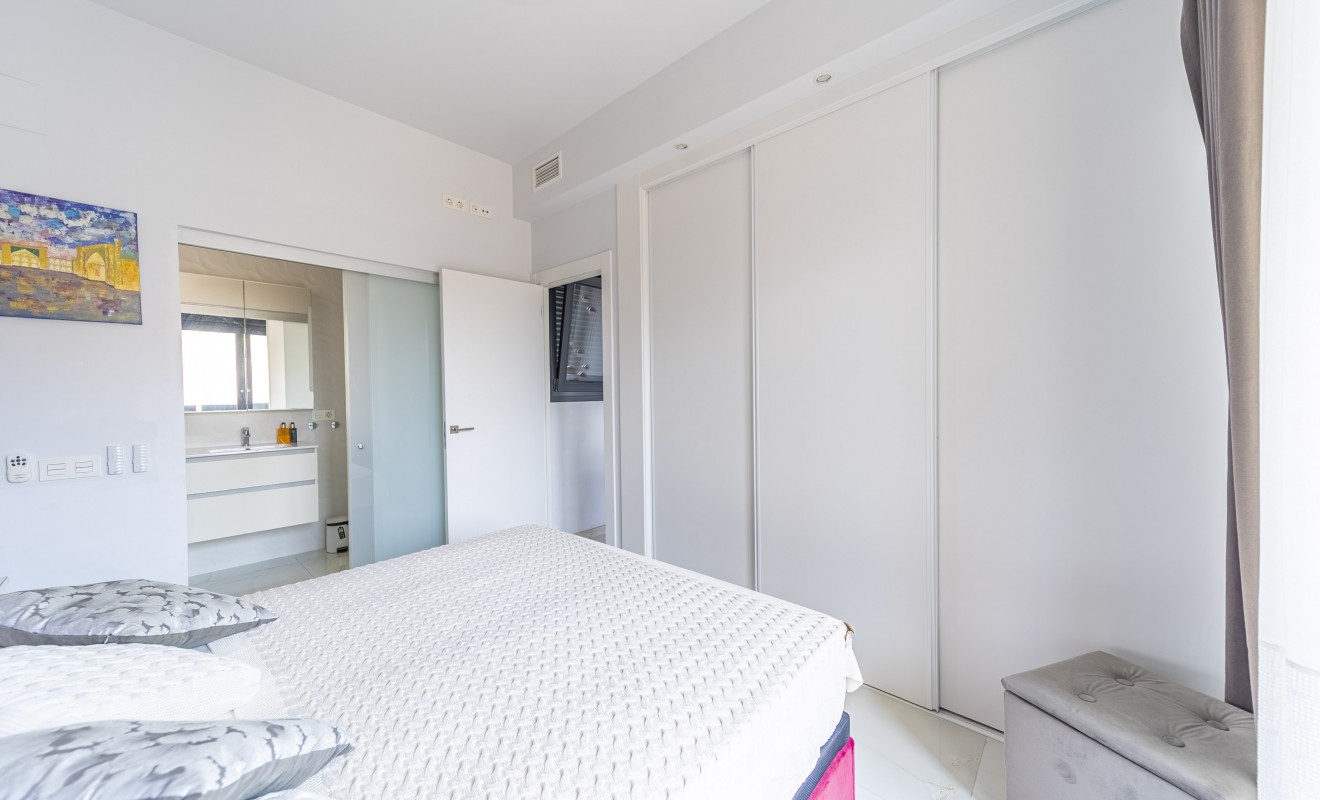 Sale - Villa - Orihuela Costa - Lomas de Cabo Roig