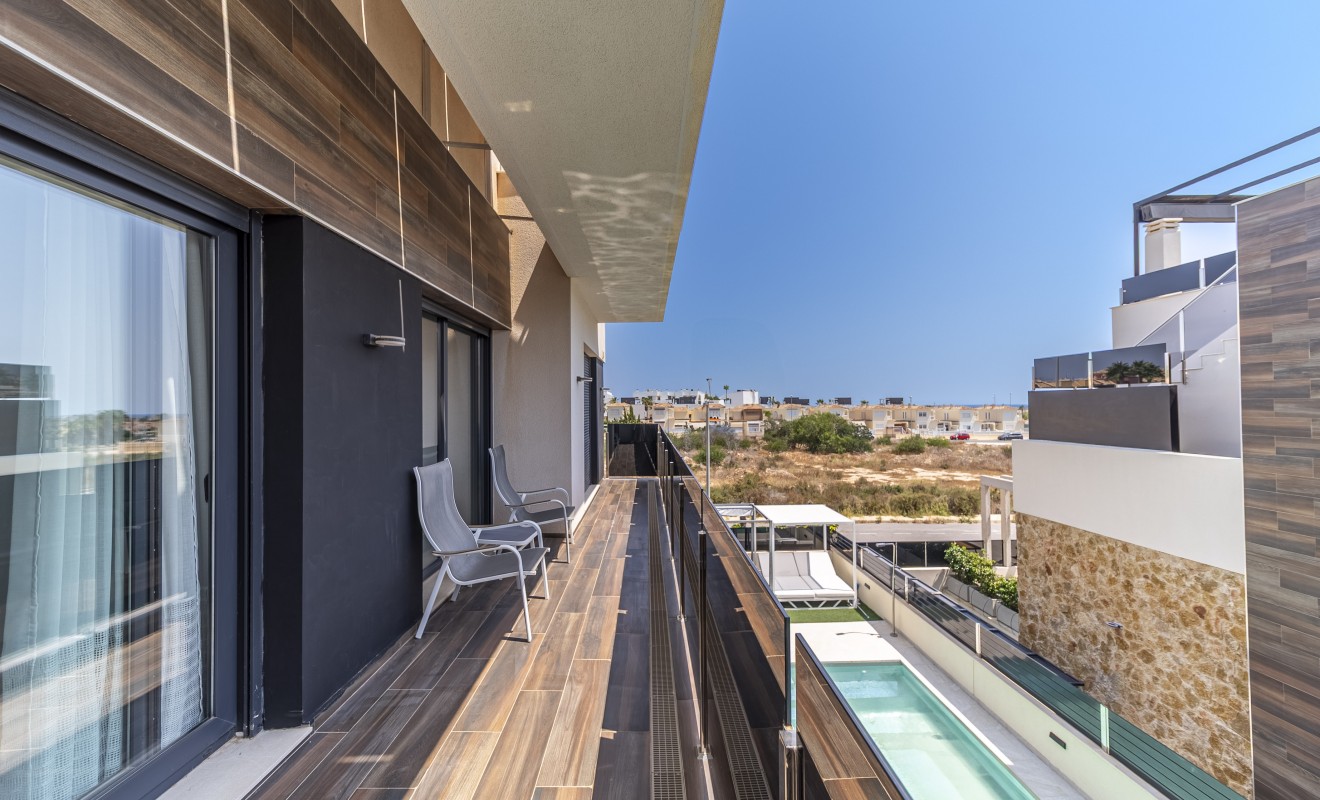 Sale - Villa - Orihuela Costa - Lomas de Cabo Roig