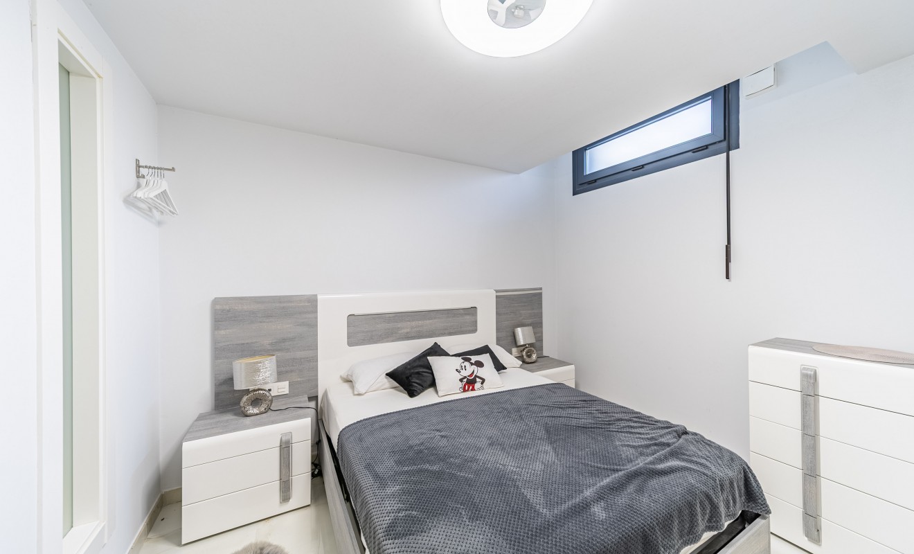 Sale - Villa - Orihuela Costa - Lomas de Cabo Roig