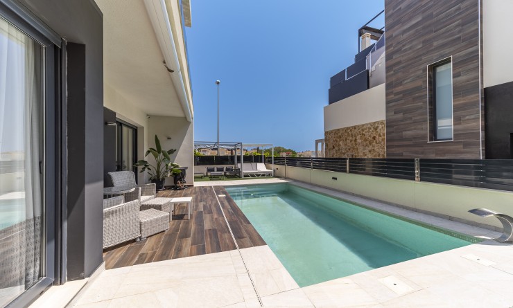 Sale - Villa - Orihuela Costa - Lomas de Cabo Roig