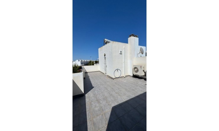 Wederverkoop - semi_detached_house - Torrevieja - Costa Blanca Sur