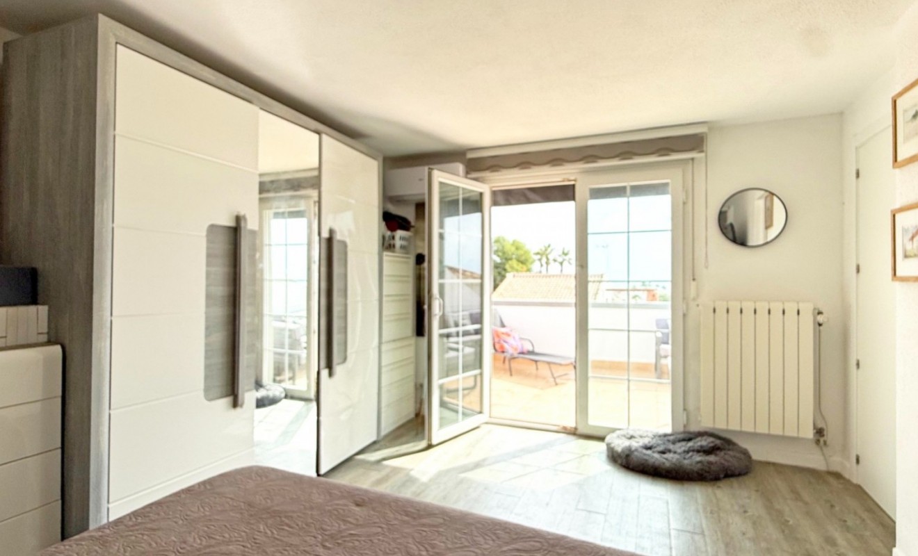 Wederverkoop - Detached villa - Orihuela Costa - Villamartín