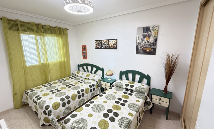 Wederverkoop - Appartement - Orihuela Costa - La Zenia