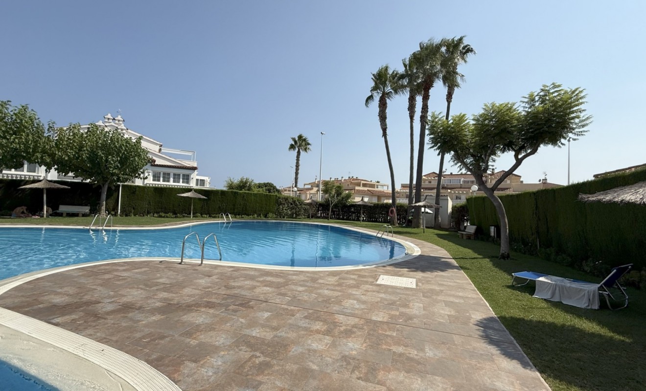 Wederverkoop - Appartement - Orihuela Costa - La Zenia