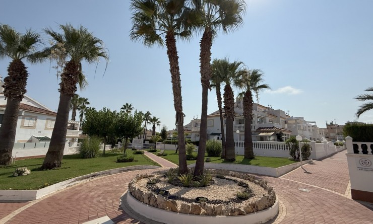 Wederverkoop - Appartement - Orihuela Costa - La Zenia