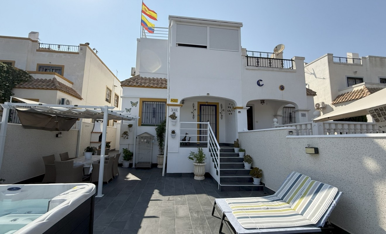 Wederverkoop - House - Orihuela Costa - La Zenia