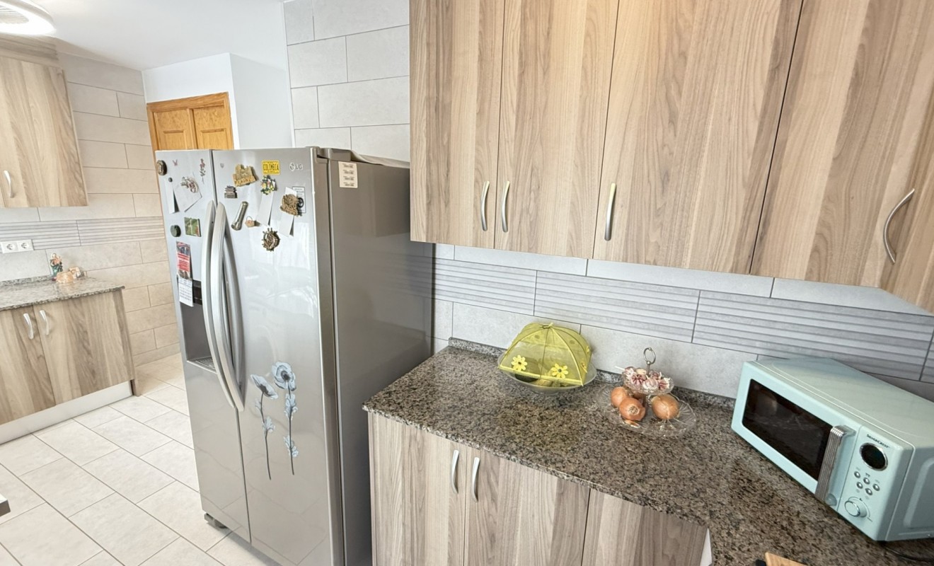 Wederverkoop - House - Orihuela Costa - La Zenia