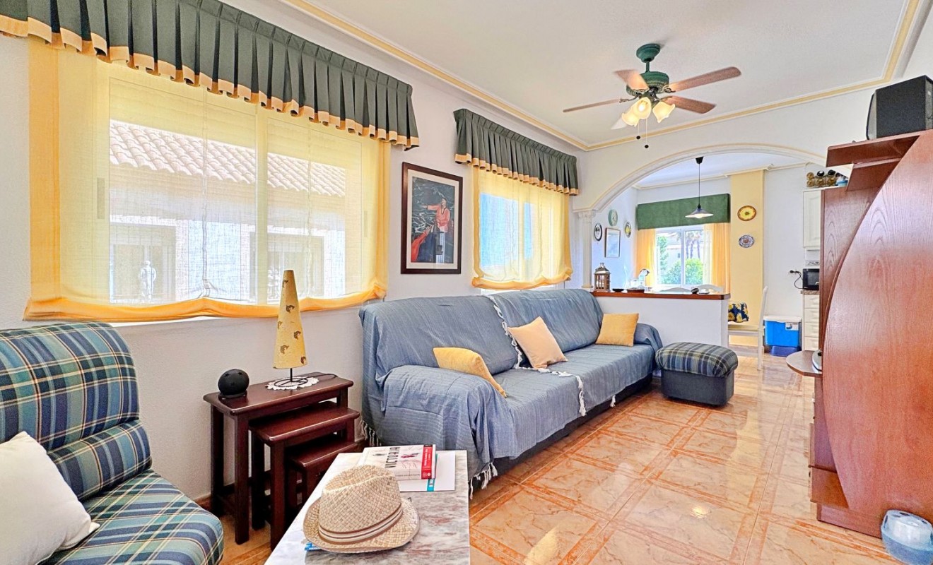 Sale - Apartment - Orihuela Costa - La Zenia