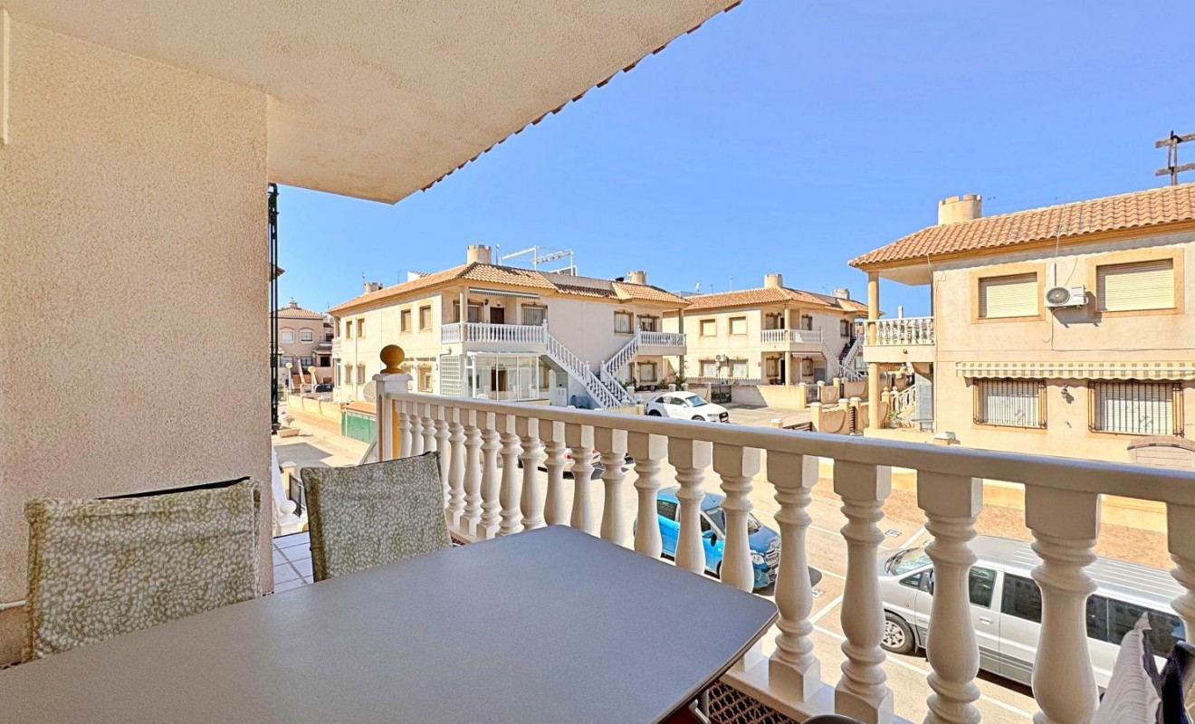 Sale - Apartment - Orihuela Costa - La Zenia