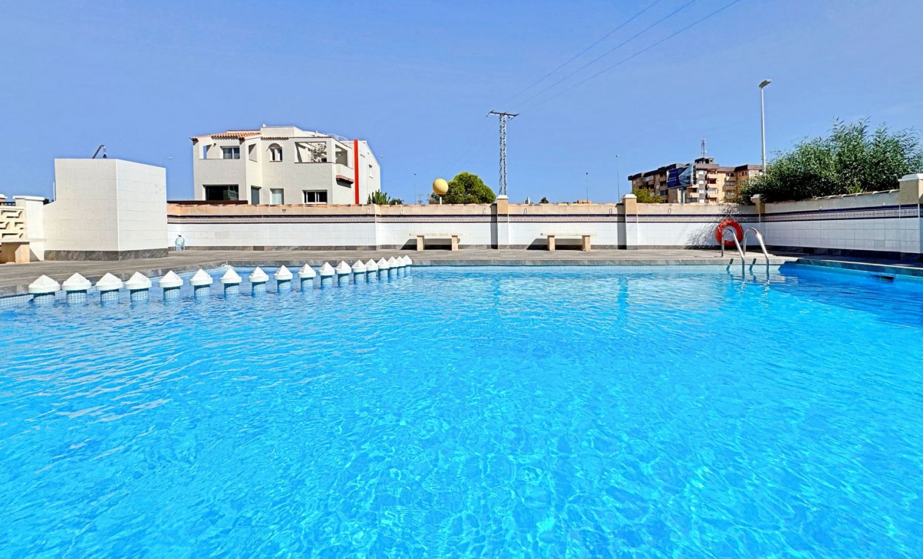 Sale - Apartment - Orihuela Costa - La Zenia