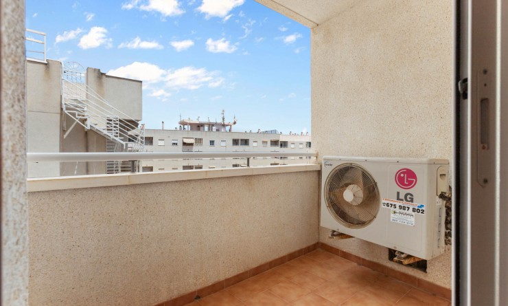 Revente - Appartement - Torrevieja - El molino