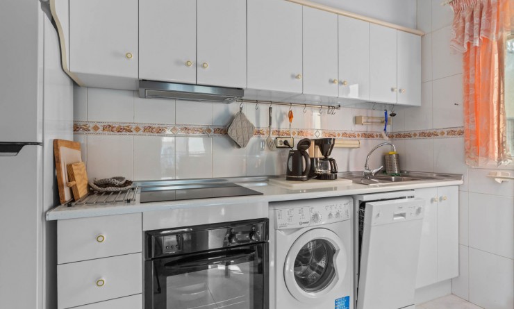 Sale - Bungalow - Torrevieja - El chaparral