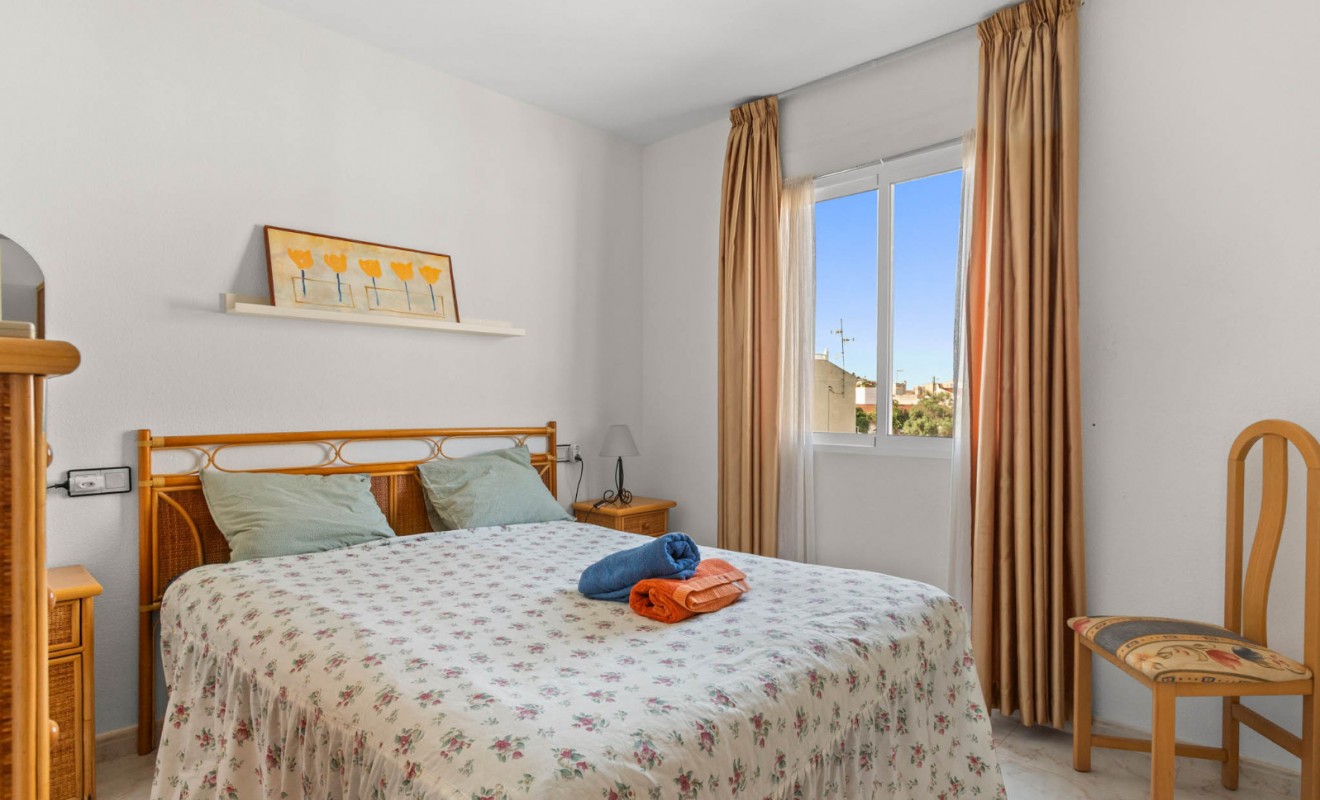 Sale - Bungalow - Torrevieja - El chaparral