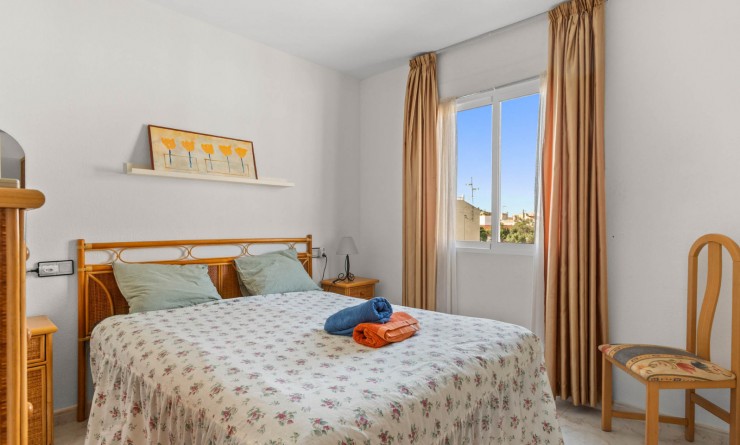 Sale - Bungalow - Torrevieja - El chaparral