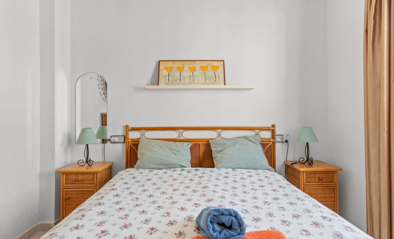 Sale - Bungalow - Torrevieja - El chaparral