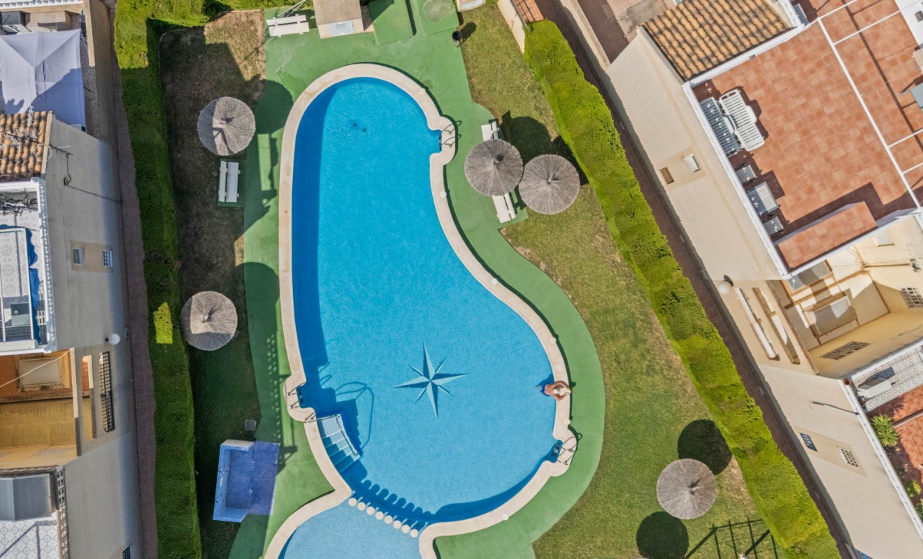 Sale - Bungalow - Torrevieja - El chaparral