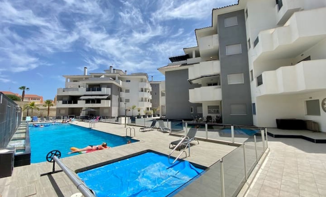 Wederverkoop - Appartement - Villamartín - Costa Blanca