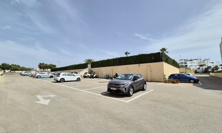 Wederverkoop - Apartment Penthouse - Orihuela Costa - Punta Prima