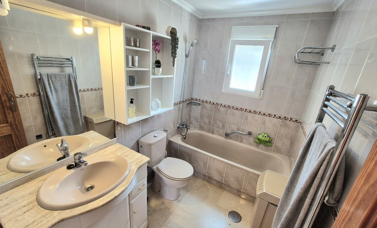 Wederverkoop - Villa - San Miguel de Salinas - Ciudad De Las Comunicaciones