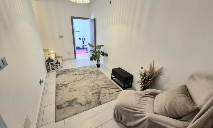 Wederverkoop - Villa - San Miguel de Salinas - Ciudad De Las Comunicaciones