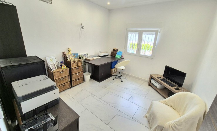 Wederverkoop - Villa - San Miguel de Salinas - Ciudad De Las Comunicaciones