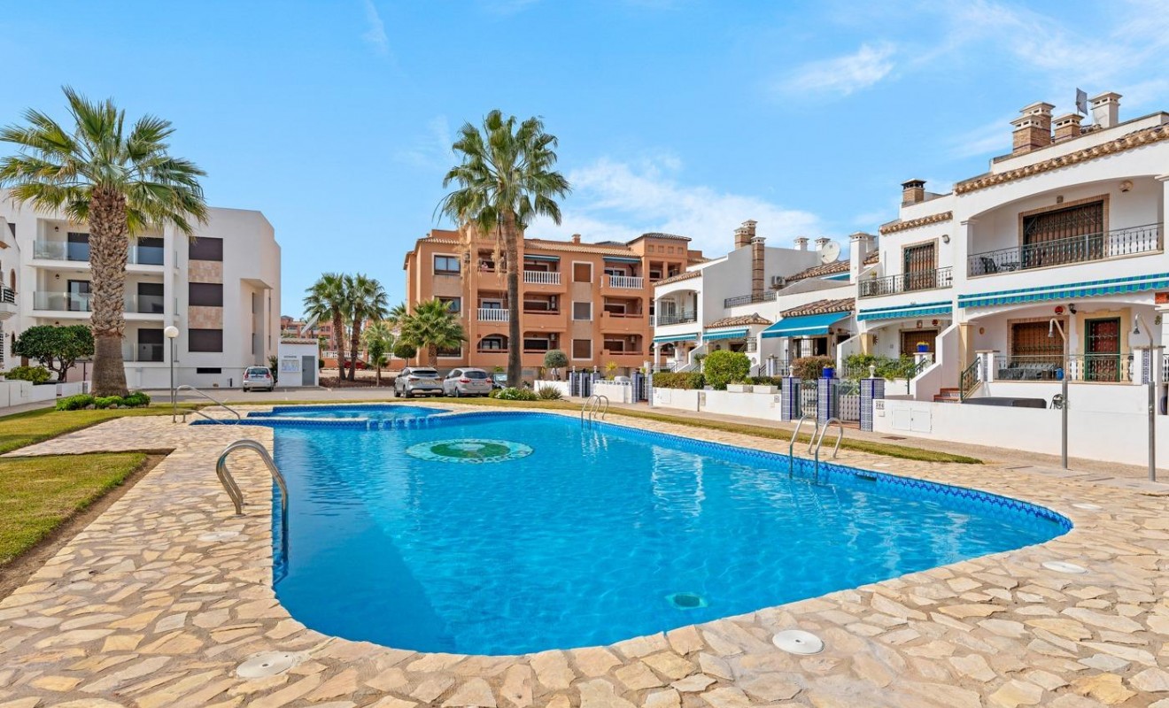 Wederverkoop - Apartamento - Orihuela Costa - Villamartín