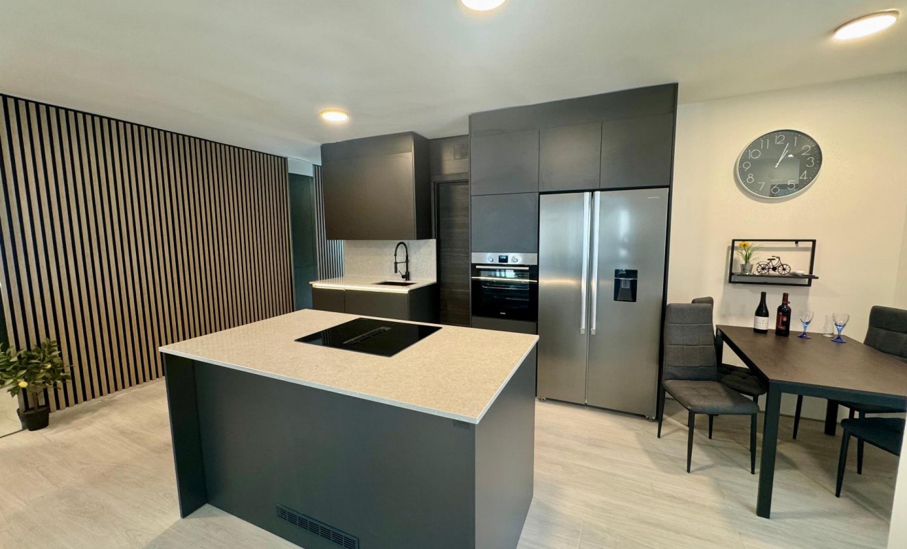 Sale - Apartamento - Torrevieja - CLUB NAUTICO TORREVIEJA