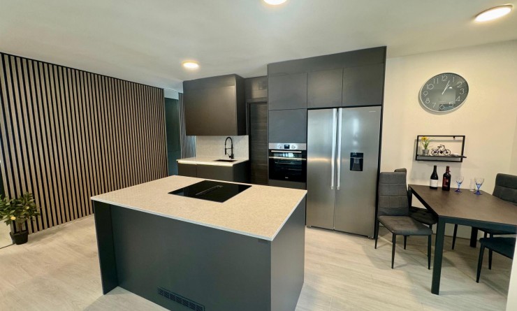 Sale - Apartamento - Torrevieja - CLUB NAUTICO TORREVIEJA