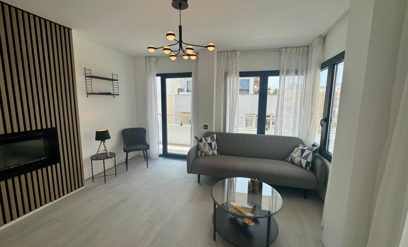 Sale - Apartamento - Torrevieja - CLUB NAUTICO TORREVIEJA