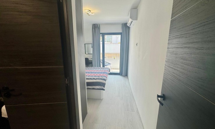 Sale - Apartamento - Torrevieja - CLUB NAUTICO TORREVIEJA