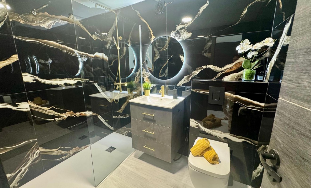 Sale - Apartamento - Torrevieja - CLUB NAUTICO TORREVIEJA