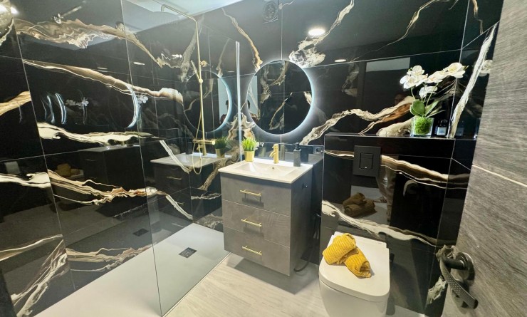 Sale - Apartamento - Torrevieja - CLUB NAUTICO TORREVIEJA