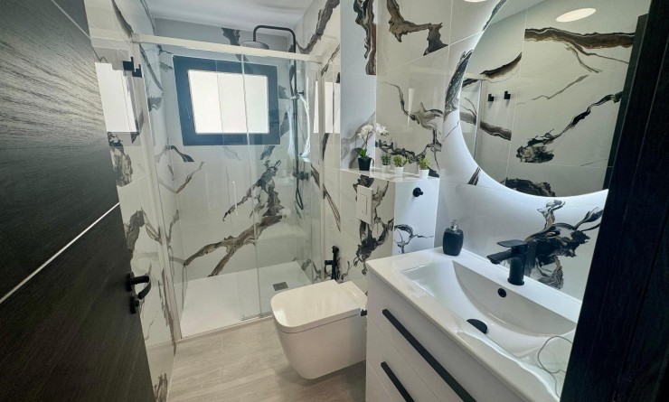 Sale - Apartamento - Torrevieja - CLUB NAUTICO TORREVIEJA