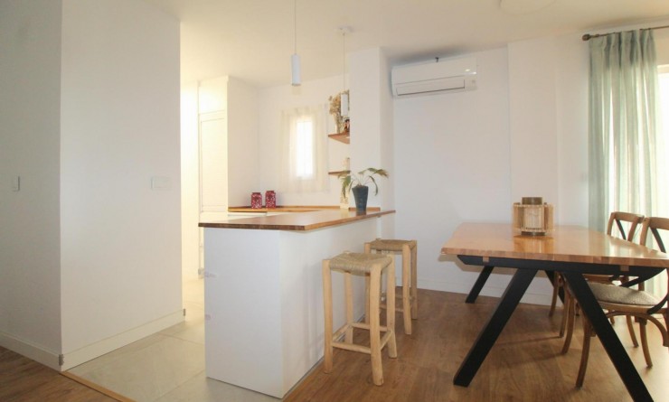 Sale - Apartamento - Torrevieja - La veleta