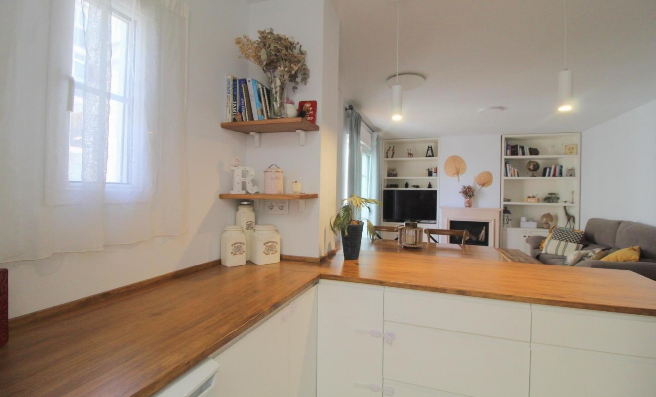 Sale - Apartamento - Torrevieja - La veleta