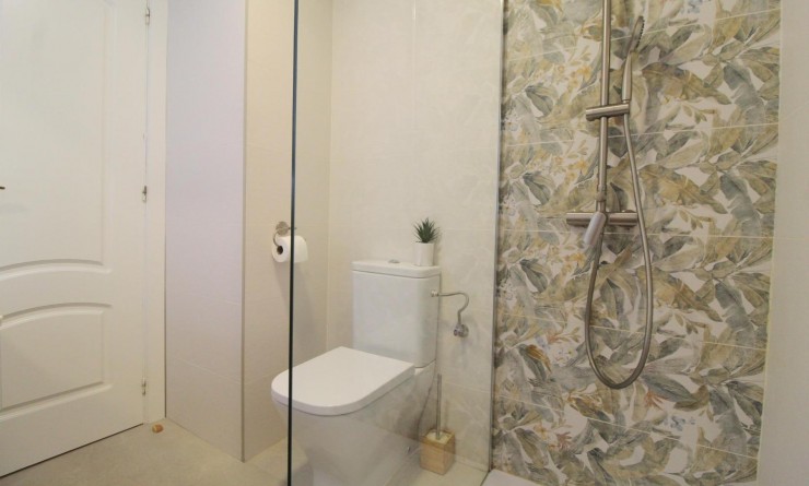 Sale - Apartamento - Torrevieja - La veleta