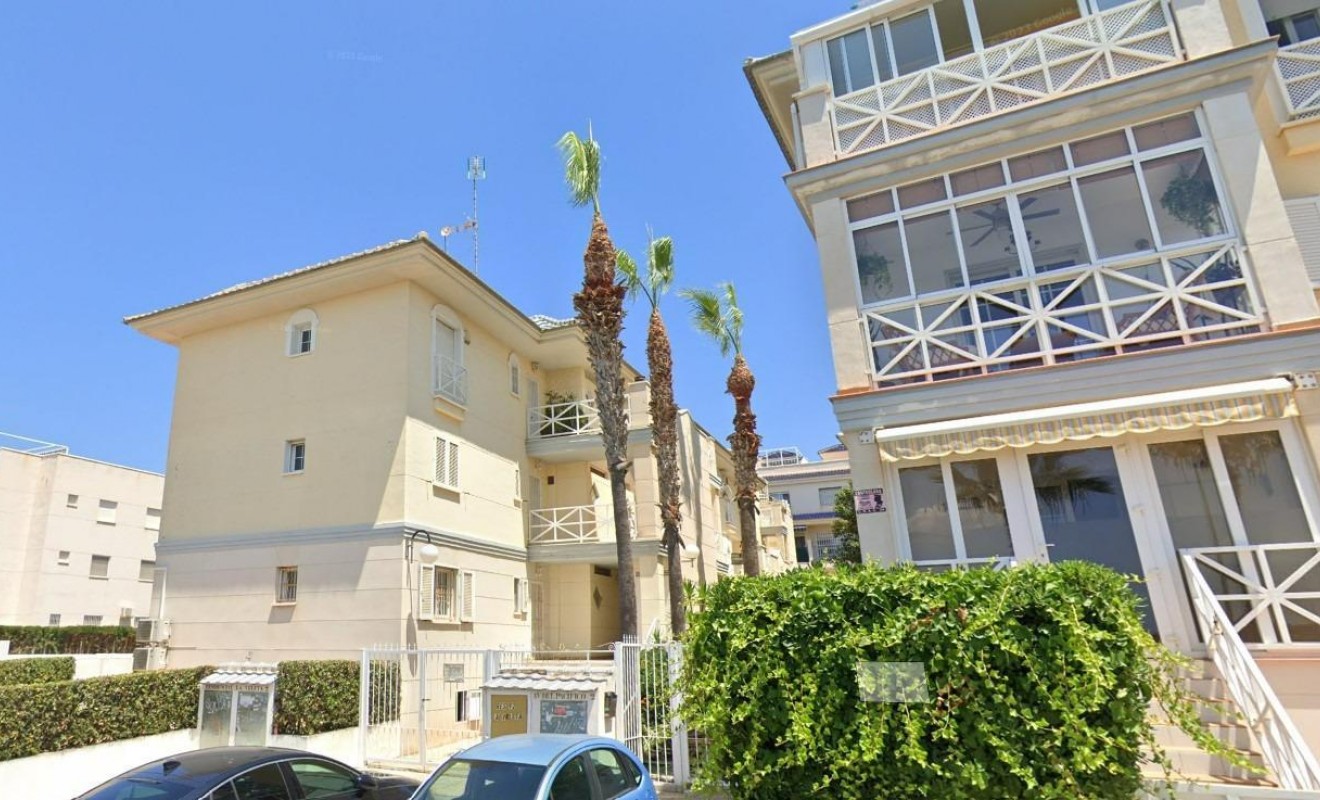 Sale - Apartamento - Torrevieja - La veleta